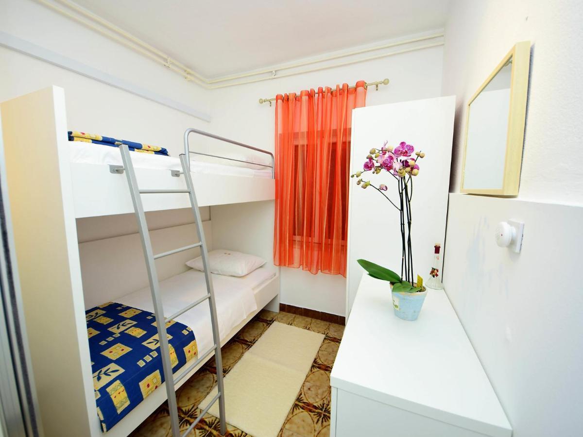 Apartment Marija By Interhome Supetar Exterior foto